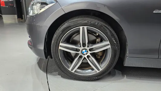 BMW 1 Series (F20) 118d 5 2017 5