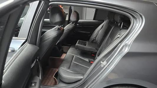 BMW 1 Series (F20) 118d 5 2017 12