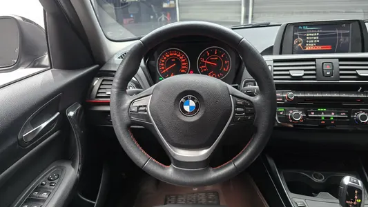 BMW 1 Series (F20) 118d 5 2017 13