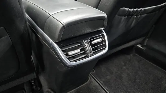 Hyundai IG 2.5 2020 33