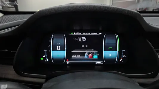 Kia K7 2021 8