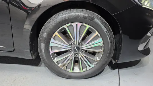 Kia K7 2021 21