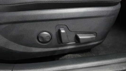 Kia K7 2021 36