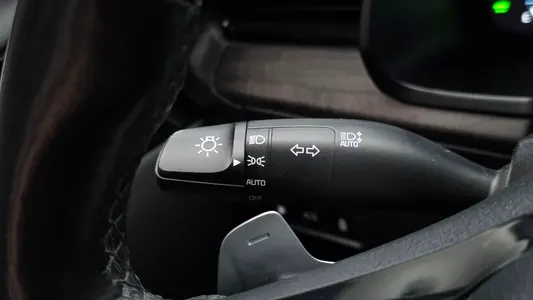 Kia K7 2021 37