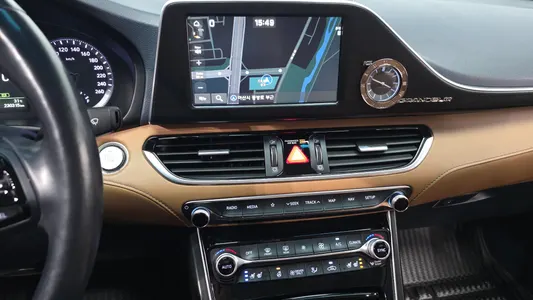 Hyundai IG 2017 15