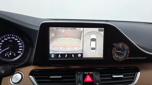 Hyundai IG 2017 16