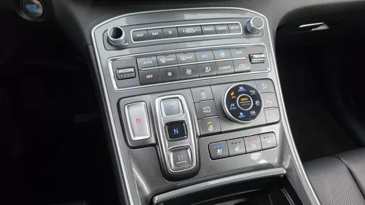 Hyundai 싼타페 2.2 4WD 2022 9