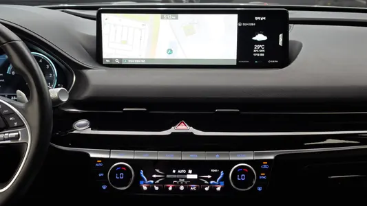 Genesis G80 (RG3) 2.5 2WD 2023 14