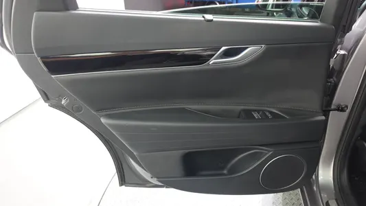 Genesis G80 (RG3) 2.5 2WD 2023 25