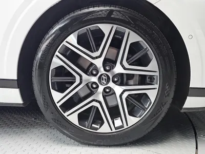 Hyundai (GN7) 2.5 2WD 2023 5