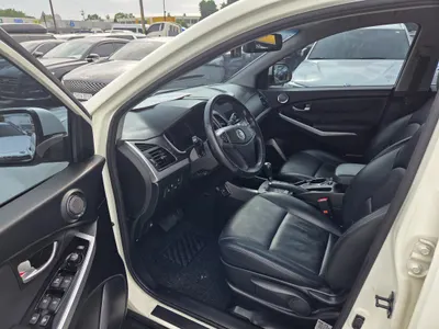 KG Mobility C 2.0 RX 4WD 2015 7