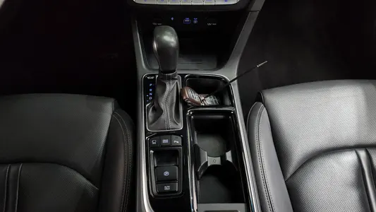 Hyundai 쏘나타 라이즈 하이브리드 2019 9