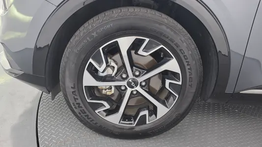 Kia 5 4WD 2024 5