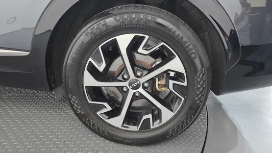 Kia 5 4WD 2024 21