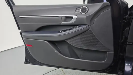 Hyundai (DN8) 2.0 2019 24