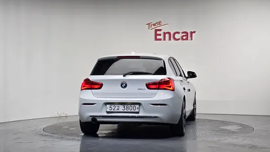 BMW 1 Series (F20) 118d 5 2018 4