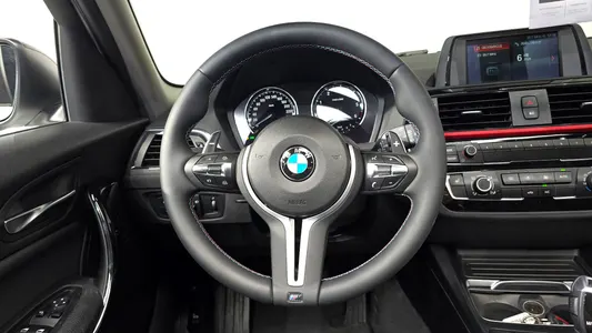 BMW 1 Series (F20) 118d 5 2018 13