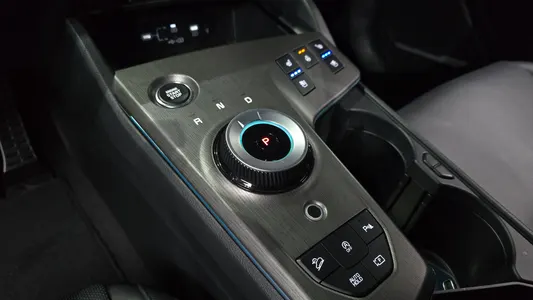 Kia 5 1.6 2WD 2025 9