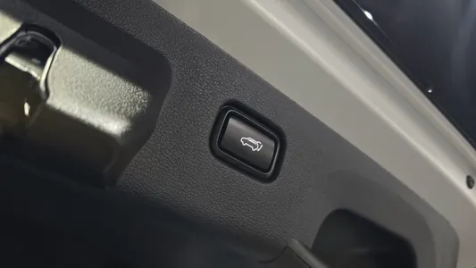 Kia 5 1.6 2WD 2025 17