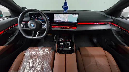 BMW 5 Series (G60) 530i xDrive M 2025 7