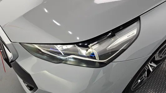 BMW 5 Series (G60) 520i M 2024 22