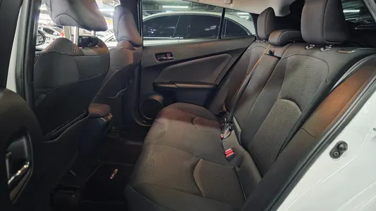 Toyota 4 1.8 2021 6