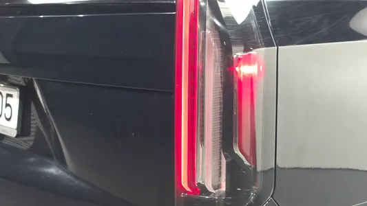 Cadillac 5 6.2 2022 23