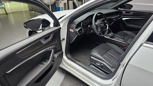 Audi A6 (C8) 45 TFSI 2025 10