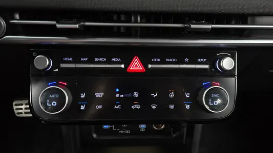 Hyundai (NX4) HEV 1.6 2WD 2025 36