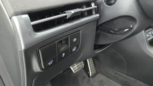 Hyundai (NX4) HEV 1.6 2WD 2025 27