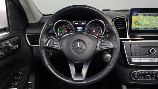 Mercedes-Benz GLE-Class W166 GLE350 d 4MATIC 2016 13