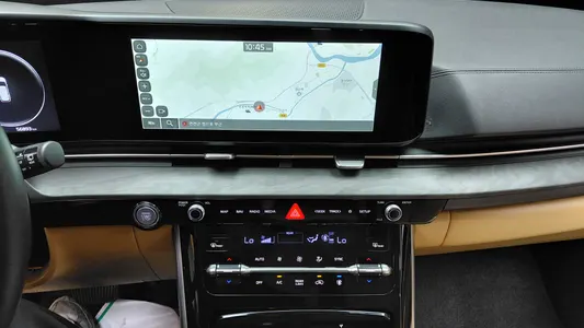 Kia Carnival 9 2023 12