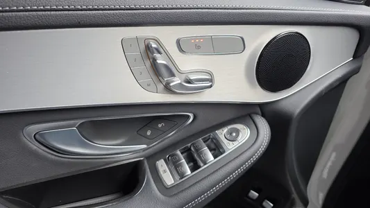 Mercedes-Benz GLC-Class X253 GLC300e 4MATIC 2021 27