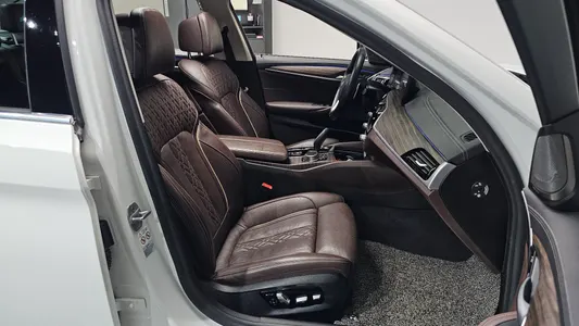 BMW 5 Series (G30) 530i xDrive 2021 26