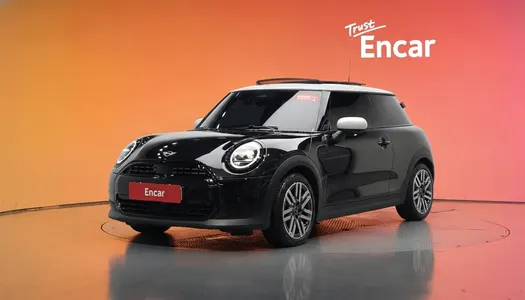 MINI C 4 2025