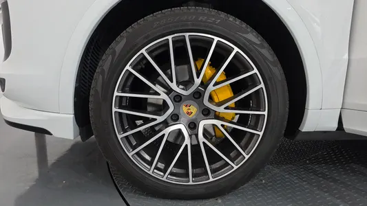 Porsche (PO536) 3.0 2019 5