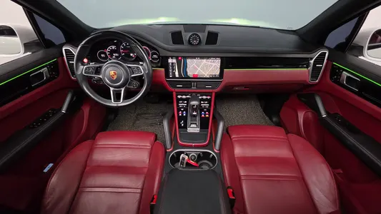 Porsche (PO536) 3.0 2019 7