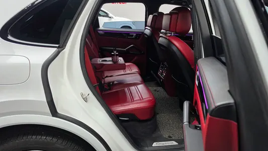 Porsche (PO536) 3.0 2019 11