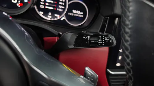 Porsche (PO536) 3.0 2019 20
