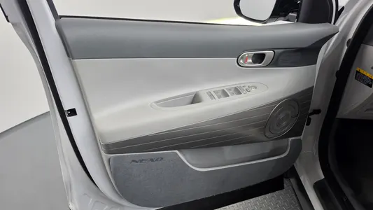 Hyundai 넥쏘 2022 24