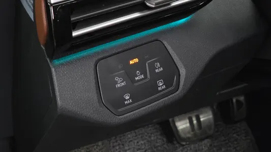 Volkswagen ID.4 2023 15