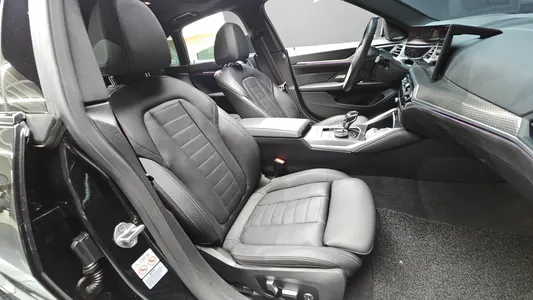 BMW i4 eDrive40 M 2022 11