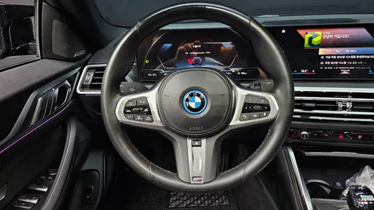BMW i4 eDrive40 M 2022 13