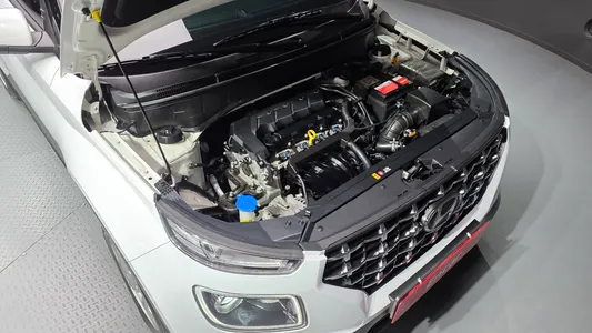 Hyundai Venue 1.6 2021 6