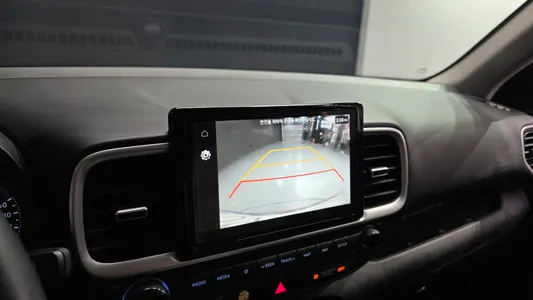 Hyundai Venue 1.6 2021 17