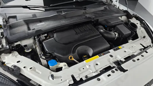 Jaguar E-PACE P250 SE 2020 6