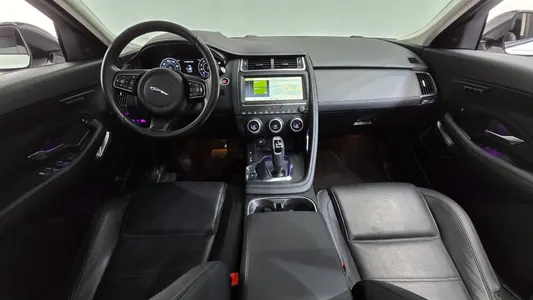 Jaguar E-PACE P250 SE 2020 7