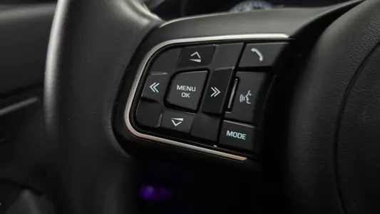 Jaguar E-PACE P250 SE 2020 17