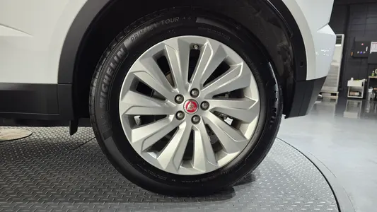 Jaguar E-PACE P250 SE 2020 21