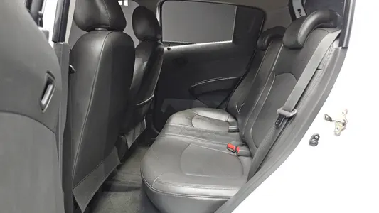 Chevrolet Spark LT 2013 12